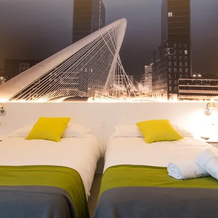 Bilbao City Rooms בית הארחה בילבאו