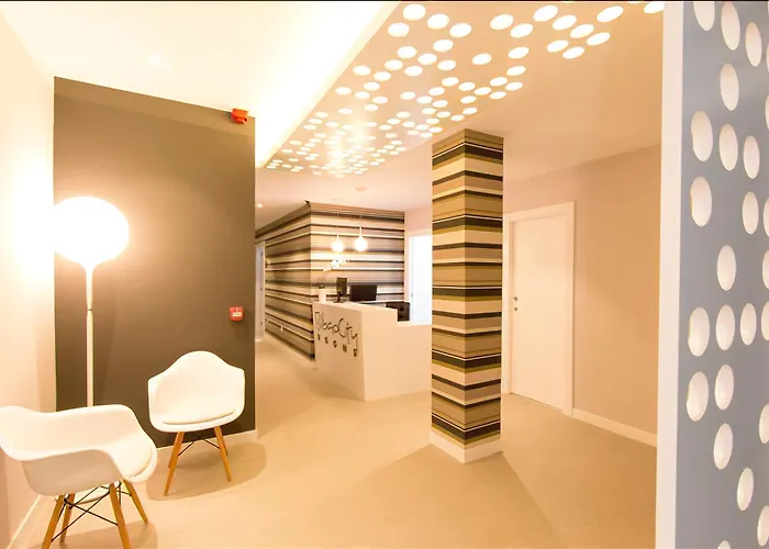 Bilbao City Rooms 2*