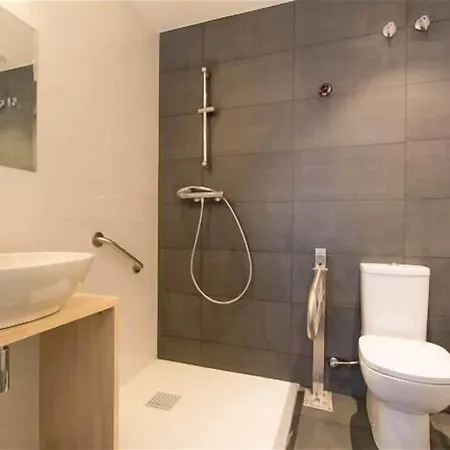 بيت ضيافة Bilbao City Rooms بلباو